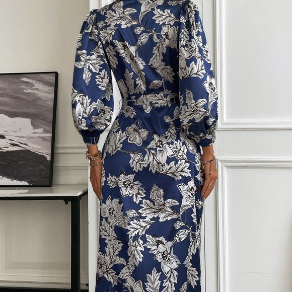 Brand New Floral Bishop Sleeve Belted Fitted Dress Navy - Picture 4 of 6